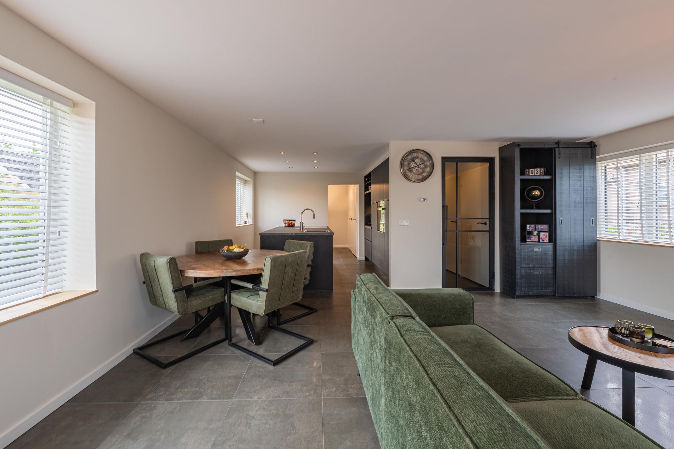 Photo 6 of Heerstraat 38