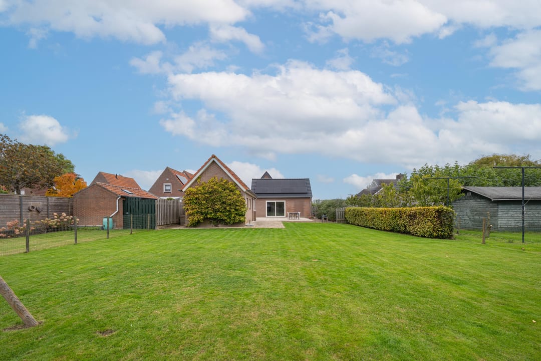 Photo 56 of Heerstraat 38