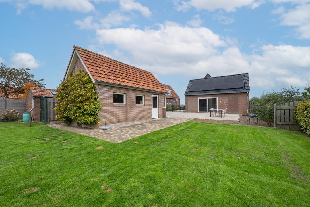 Photo 58 of Heerstraat 38