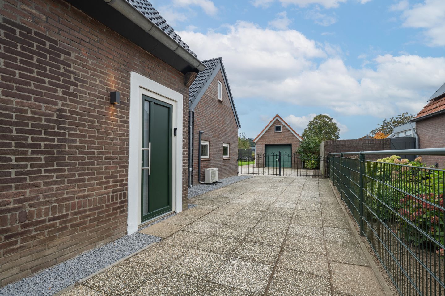 Photo 70 of Heerstraat 38