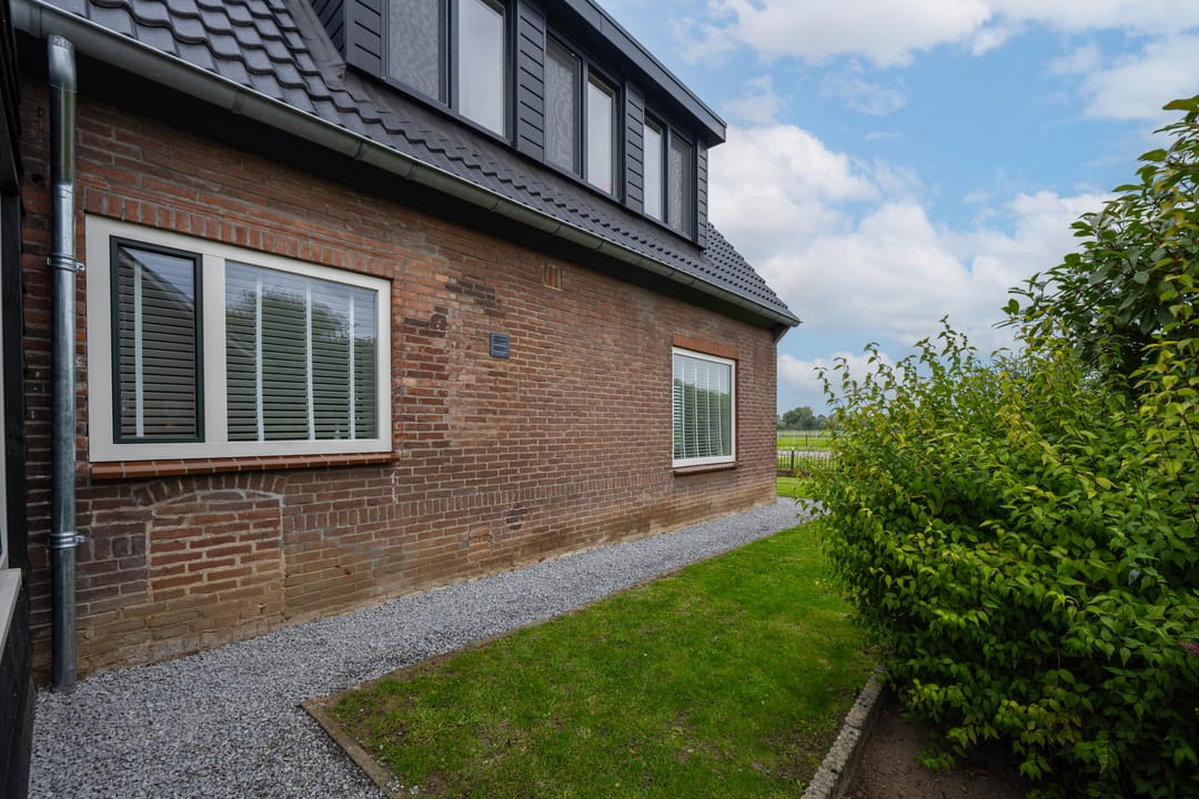 Photo 76 of Heerstraat 38