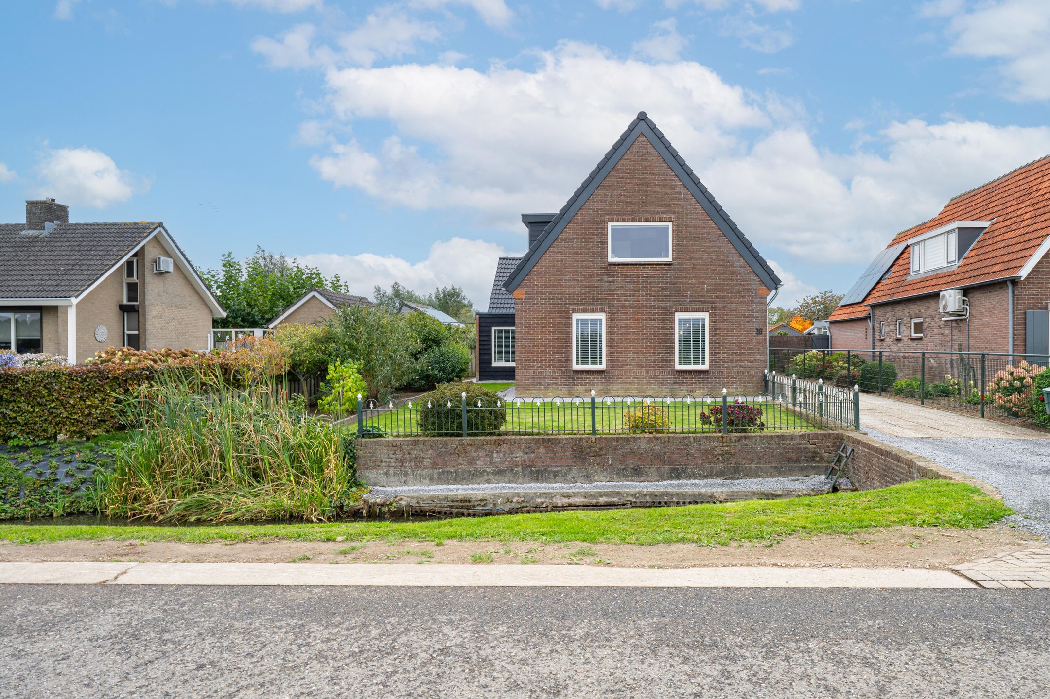 Photo 78 of Heerstraat 38