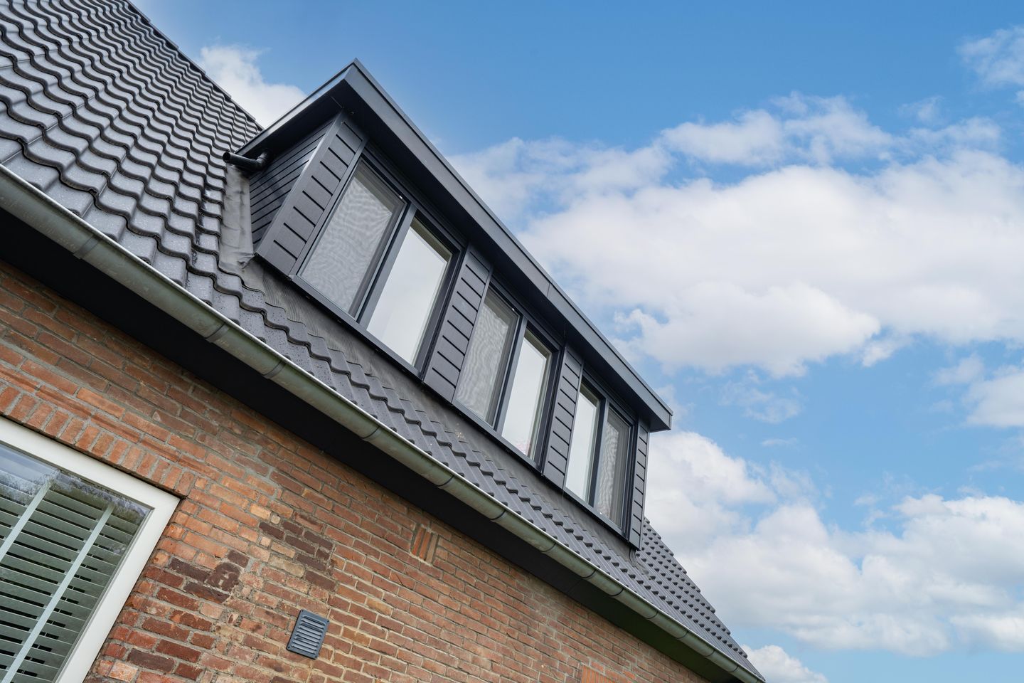 Photo 79 of Heerstraat 38