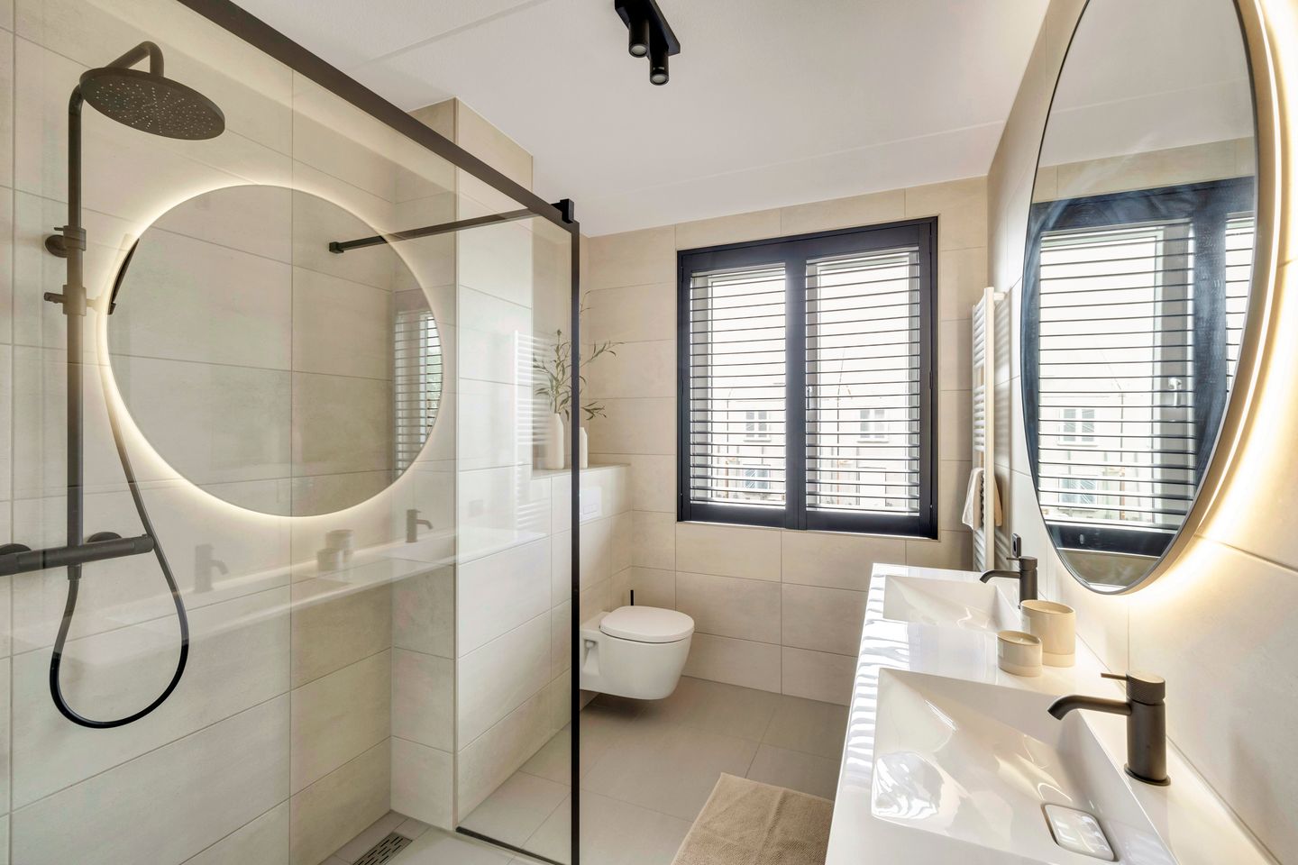 Photo 5 of Postwagen 8