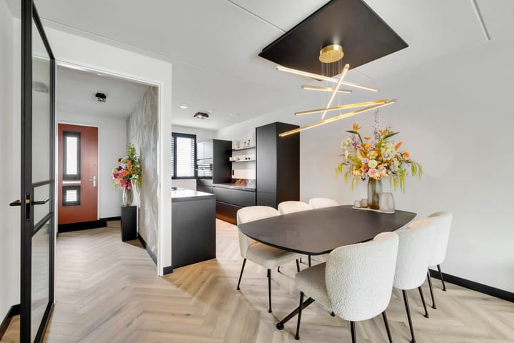 Foto 12 van Postwagen 8