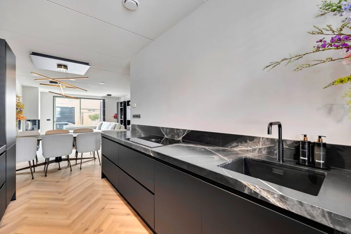 Foto 15 van Postwagen 8