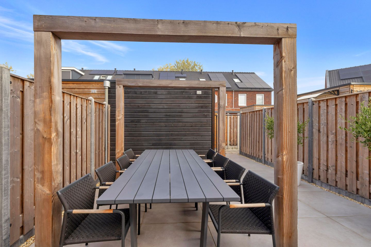 Photo 25 of Postwagen 8