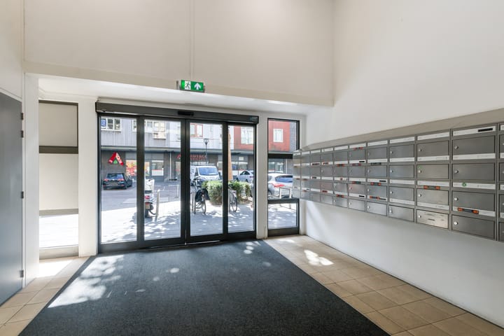 Photo 4 of Admiraalsplein 44