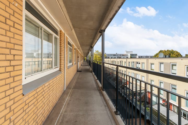 Photo 5 of Admiraalsplein 44