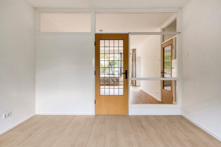 Foto 16 van Julianaplantsoen 167