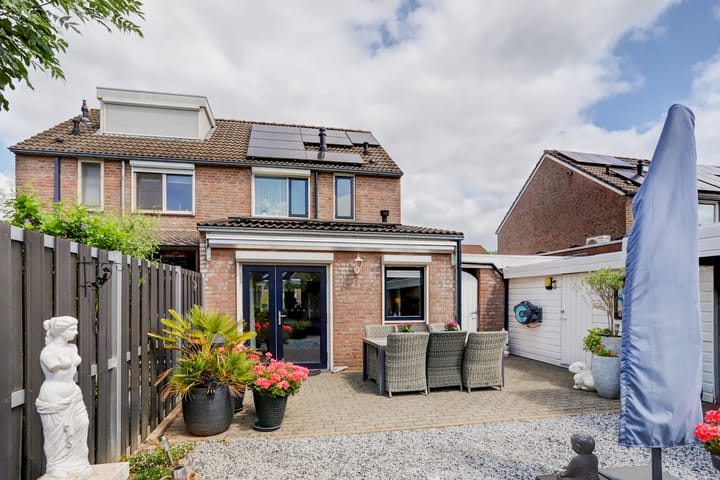 Photo 2 of Wilsonstraat 55