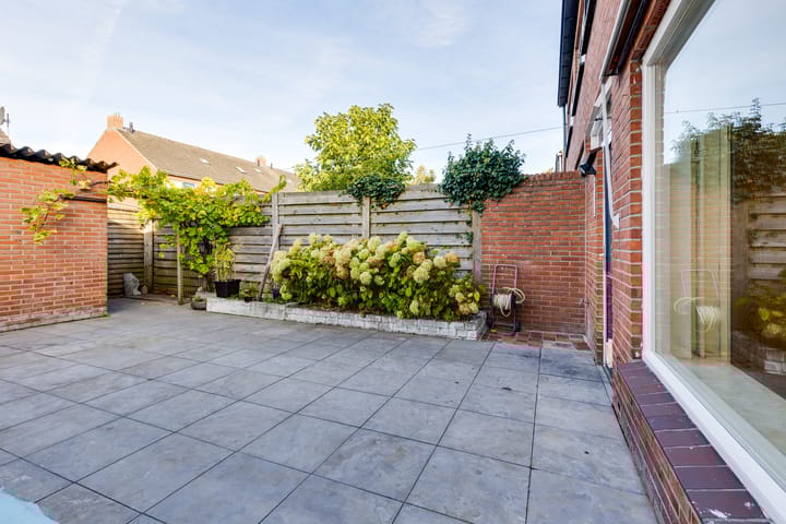 Photo 30 of De Ruijterstraat 5