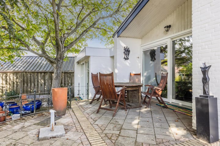 Foto 52 van Dokter Verbeecklaan 2