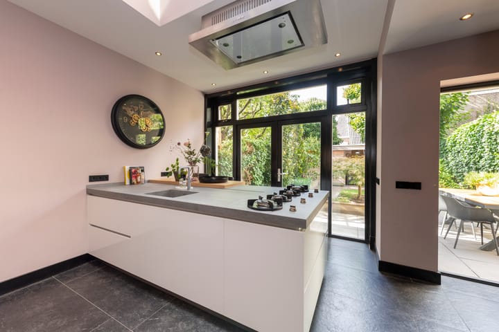 Photo 3 of Professor Dondersstraat 7