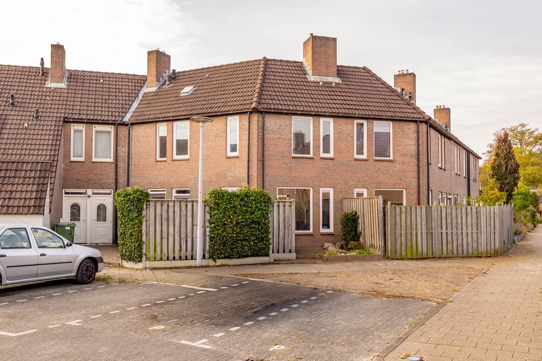 Foto 1 van van Leeuwenhoekstraat 31