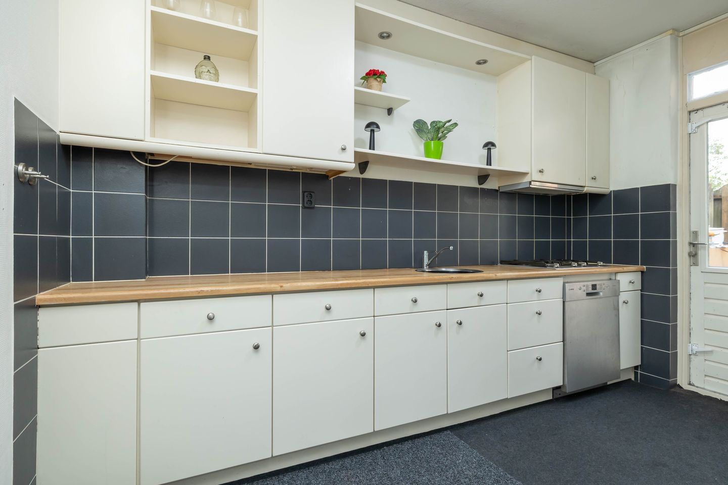 Foto 14 van van Leeuwenhoekstraat 31