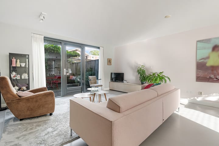 Photo 6 of Zanzibarstraat 55