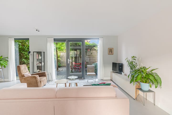 Photo 17 of Zanzibarstraat 55