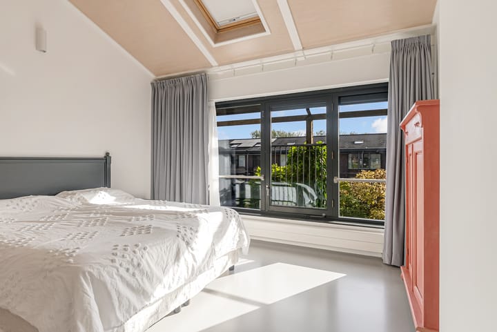 Photo 36 of Zanzibarstraat 55