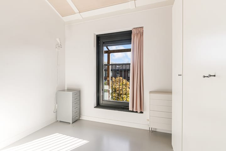 Photo 39 of Zanzibarstraat 55