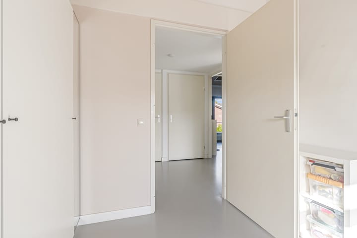 Photo 40 of Zanzibarstraat 55