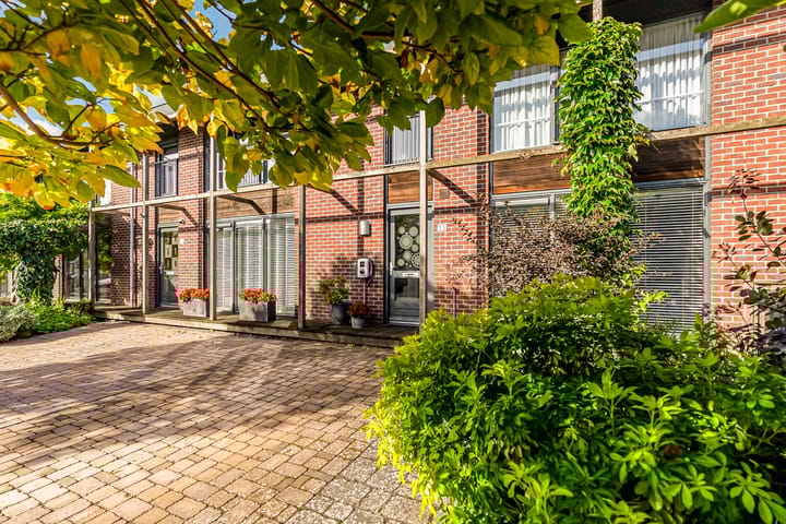 Photo 64 of Zanzibarstraat 55