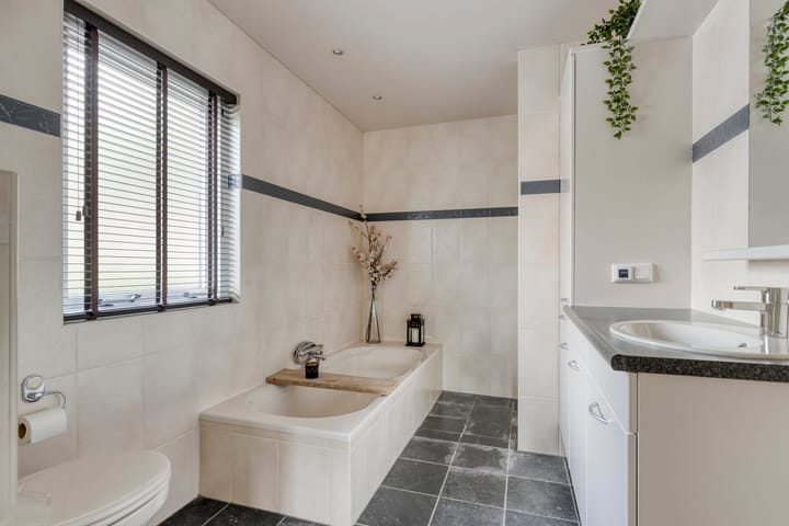 Foto 18 van Rehobothstraat 73