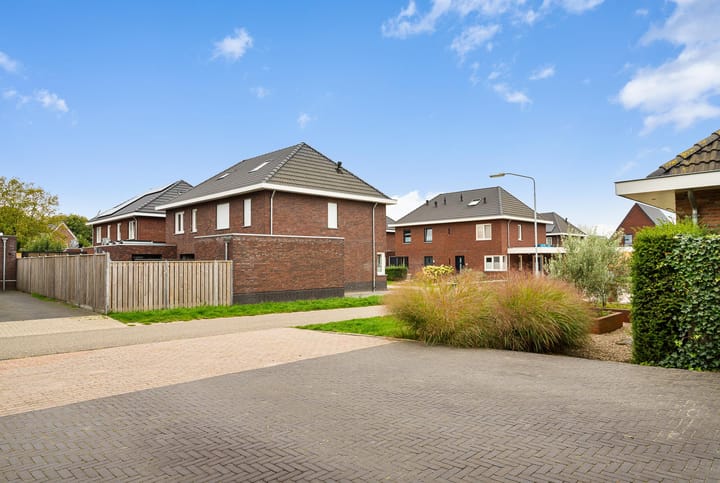 Foto 67 van Horstenweg 35