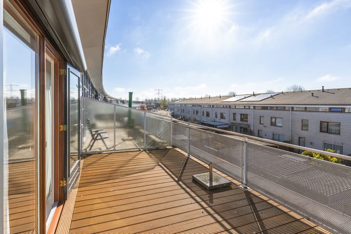 Photo 27 of Leo Gestelstraat 48