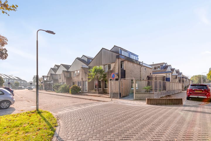 Photo 6 of Nasakonstraat 2