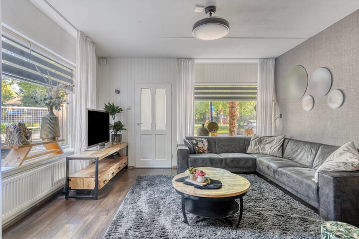 Photo 10 of Nasakonstraat 2