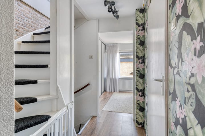 Photo 20 of Nasakonstraat 2