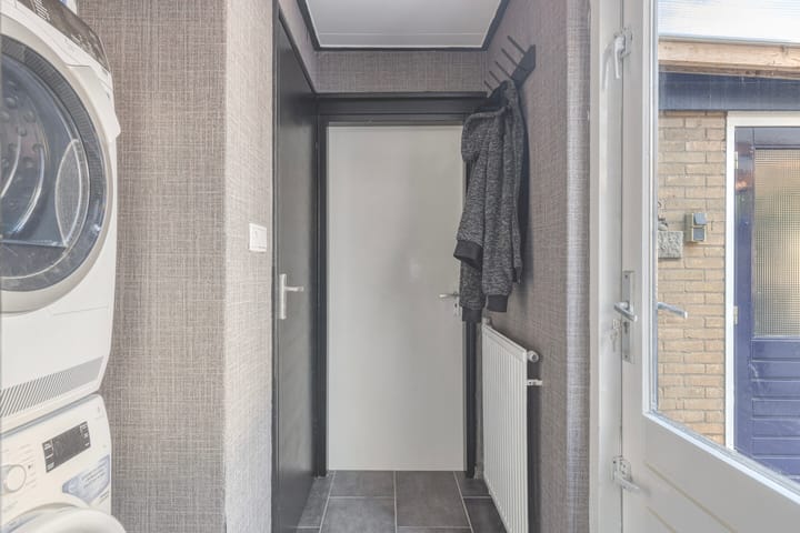 Photo 17 of Nasakonstraat 2