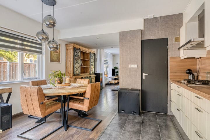 Photo 13 of Nasakonstraat 2