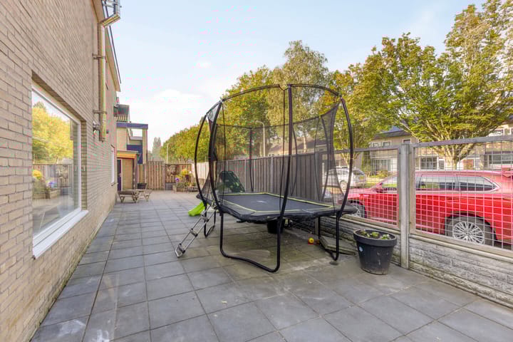 Photo 37 of Nasakonstraat 2