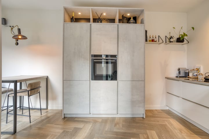 Photo 7 of Kanseliersplein 170