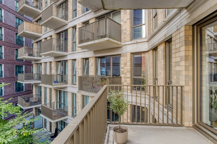 Photo 11 of Kanseliersplein 170