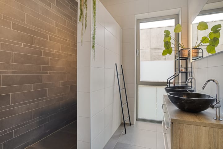 Photo 15 of Kanseliersplein 170