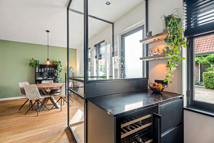 Photo 3 of Sint Rochusstraat 13