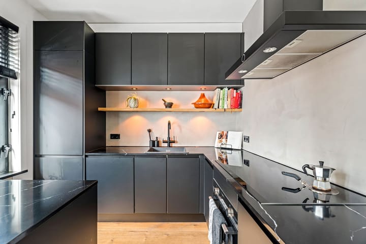 Photo 18 of Sint Rochusstraat 13