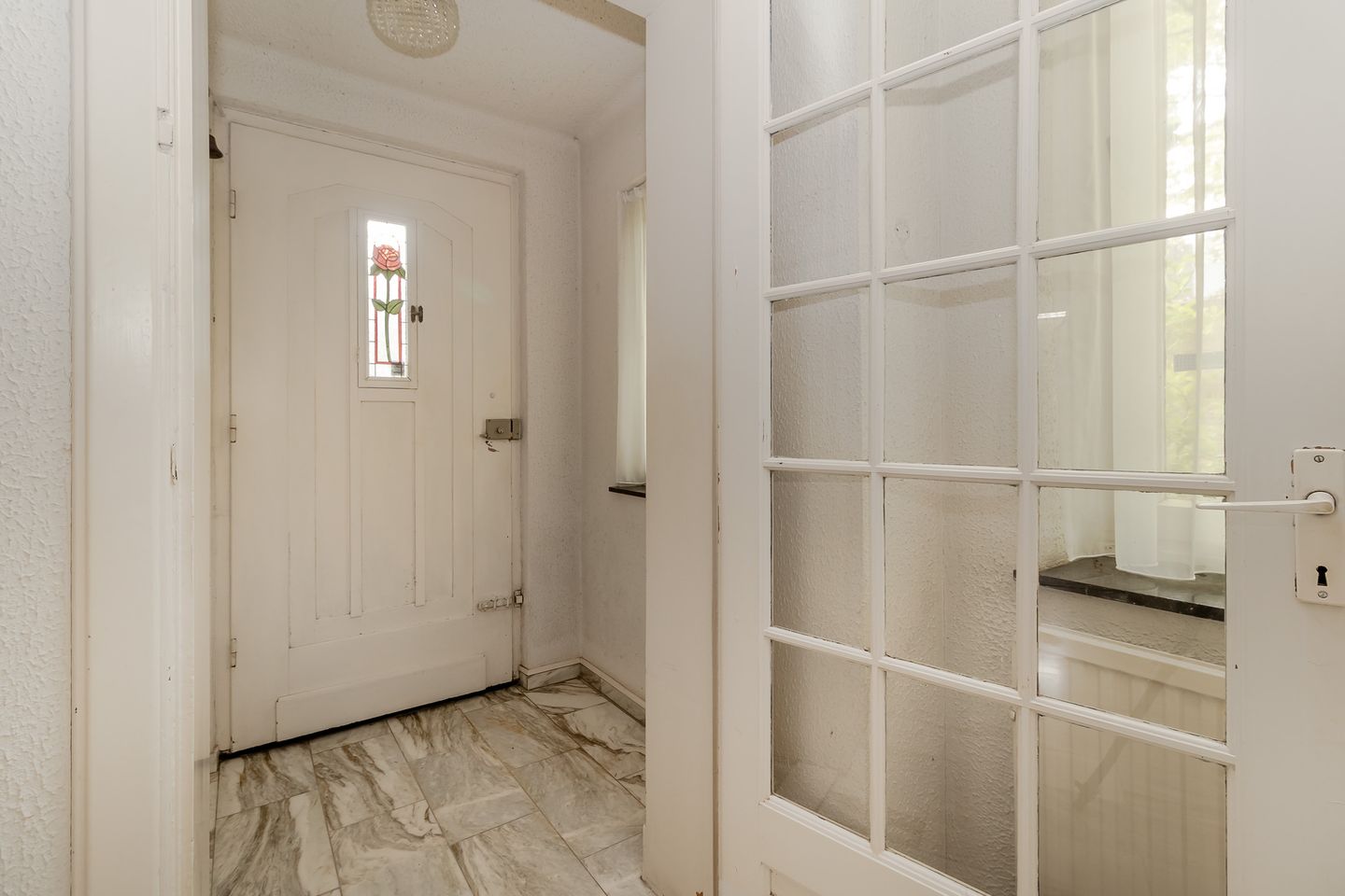 305.jpg?options=width=1440