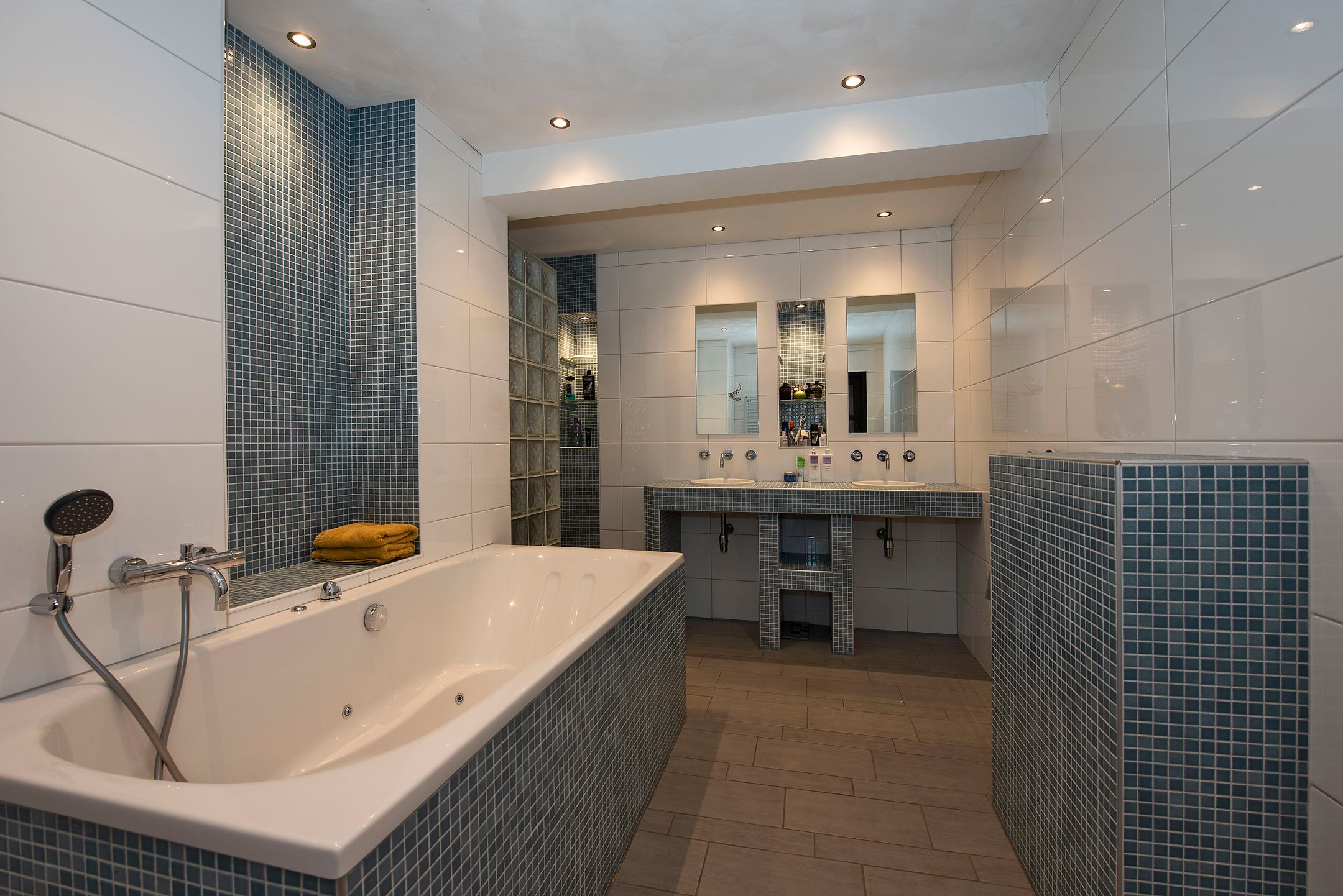 Foto 21 van De Hagen 98