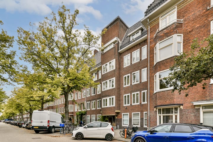 Photo 2 of Deurloostraat 10-1