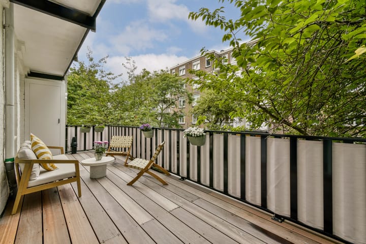 Photo 4 of Deurloostraat 10-1