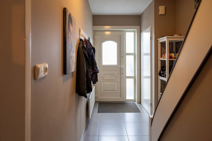 Foto 2 van Burgemeester I. van Houtestraat 38