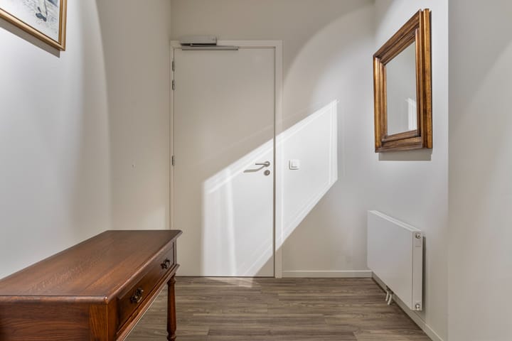 Foto 7 van Lange Wolstraat 8-002