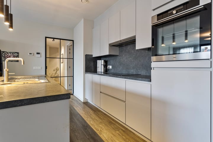 Foto 13 van Lange Wolstraat 8-002