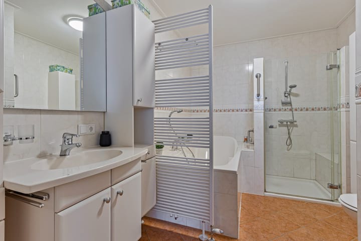 Photo 13 of Geweldigerstraat 6