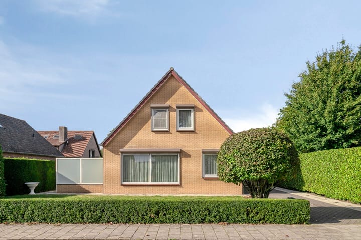 Foto 2 van Romanlaan 2