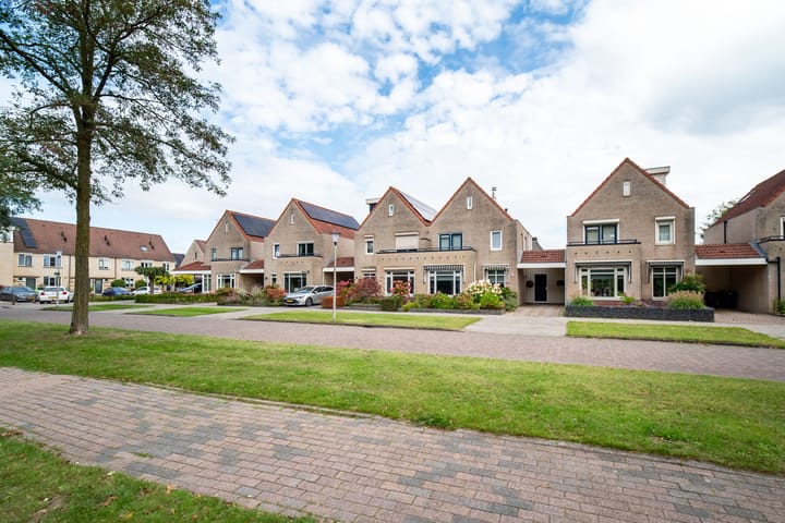 Photo 2 of Lage Kamp 16